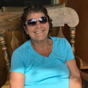 Meet your Posher, Debra